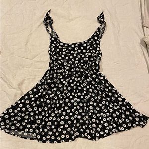 Floral mini flouncy dress